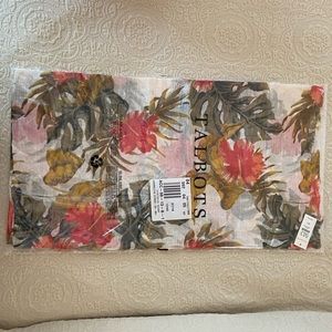 NWT Talbot’s scarf